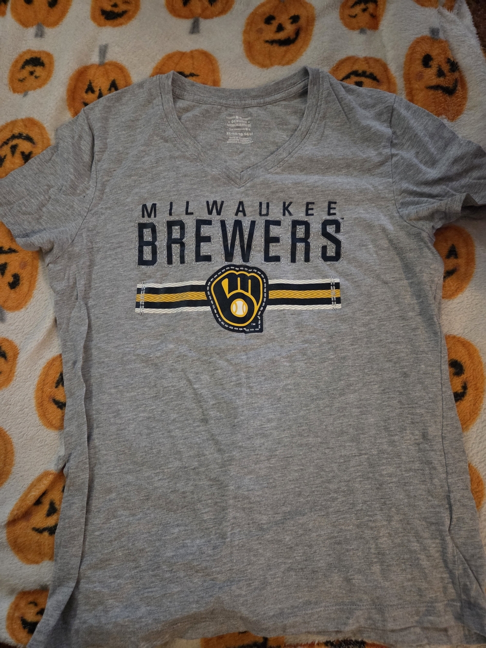 Milwaukee Brewers Kids XL Gray Logo Tee with Glitter